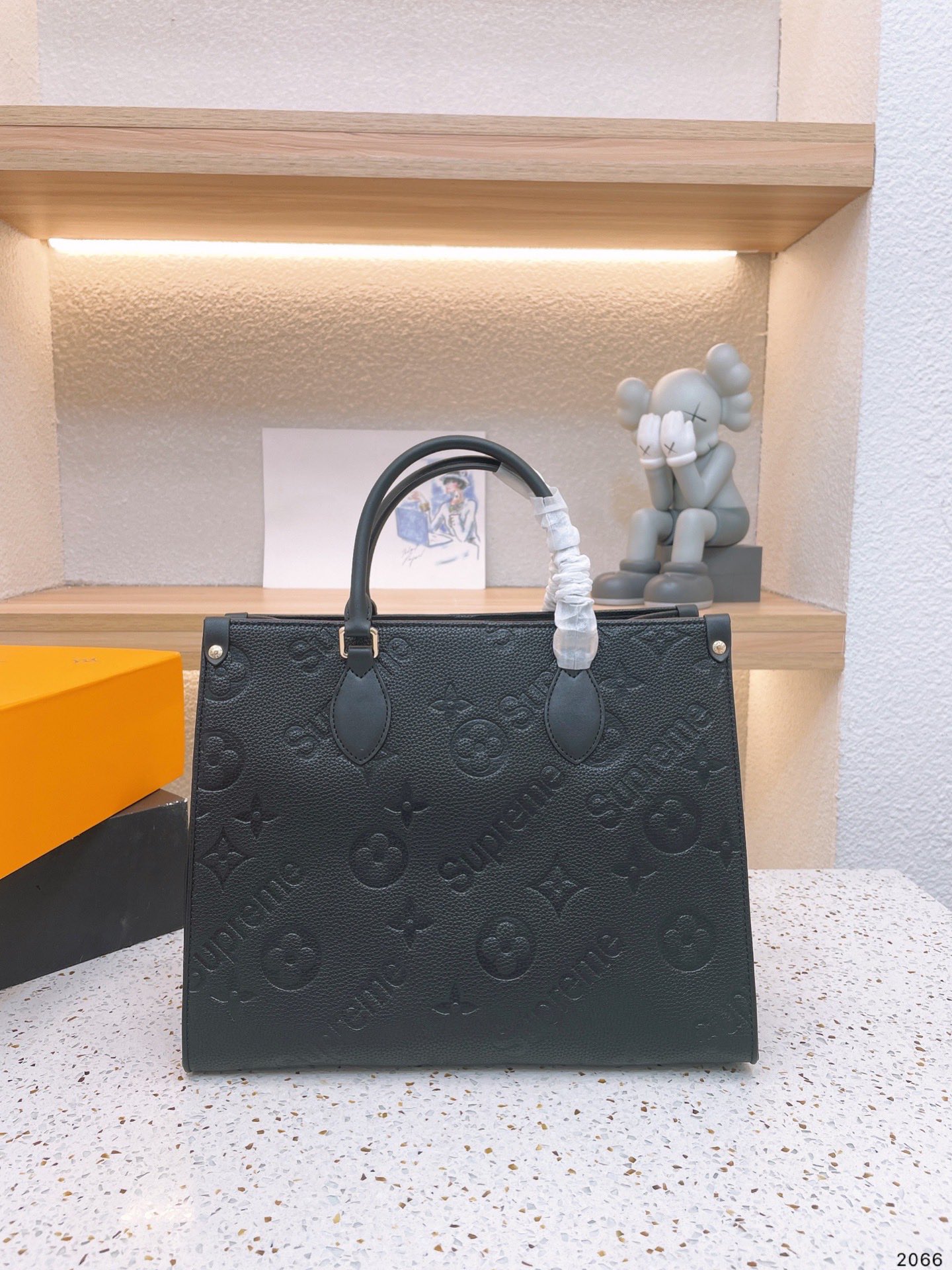 

Designers shoulder bag Luxury tote purse handbag message bags cluth top quality Brand classic Genuine leather Crossbody vintage Old flower fashion Size 34CM Black