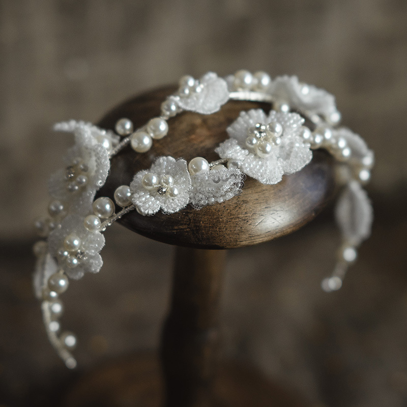 

White Flower Pearl hairbands Elegant Bridal Headdress crown Beaded Plum Blossom Hairband Wedding Hair Accessories 0615