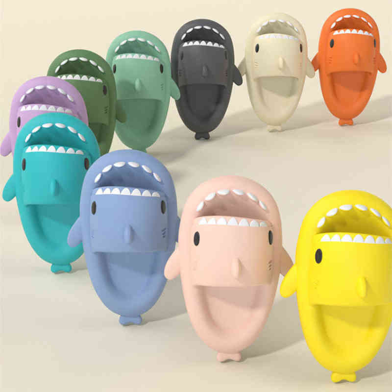 

New Summer Slippers Lovely Shark Shape Slides Outdoor Women Shoes Kids Children Flip Flops Men Couples Cartoon EVA G220601, Beige