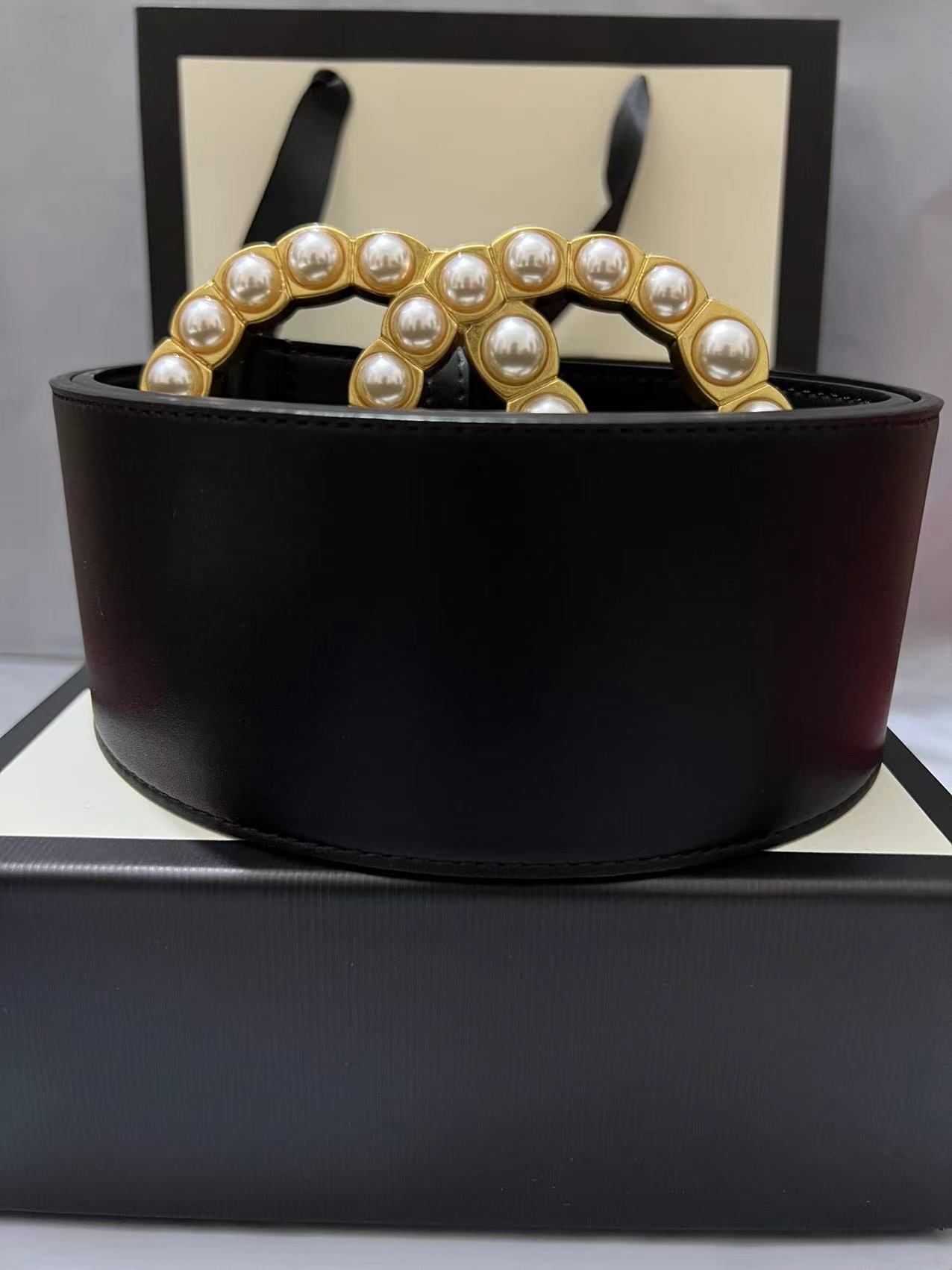 

2021 Latest Men's Women's Fashion Belt, Gold Silver Pearl Black, Red and White 7.0cm Classic High Quality, Complimentary Box, Free Delivery6
