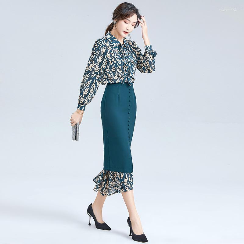 

Spring 2022 Women's Top Lapel Long Sleeve Printed Temperament Commuter Suit Splicing MIDI Skirt Slim 2 Piece Set Women T186 Tracksuits, Red