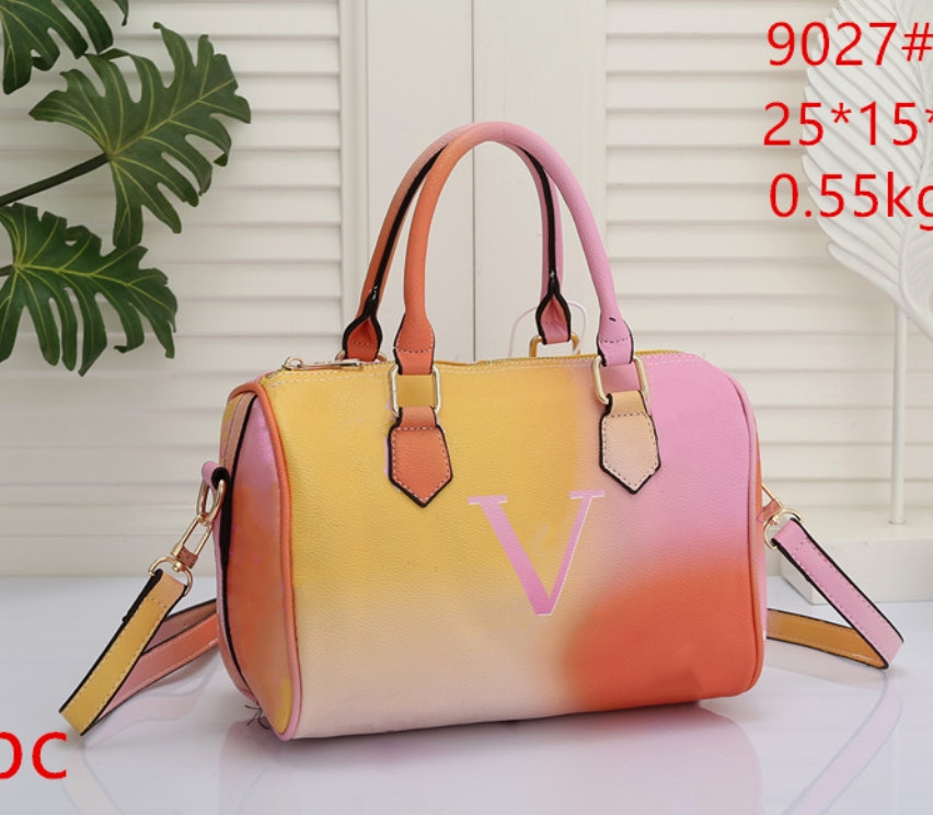 

Apply gradient hue leather bag Classic White printed women's handbag Elegant large capacity Boston Bags Blue Pink pocket, Black