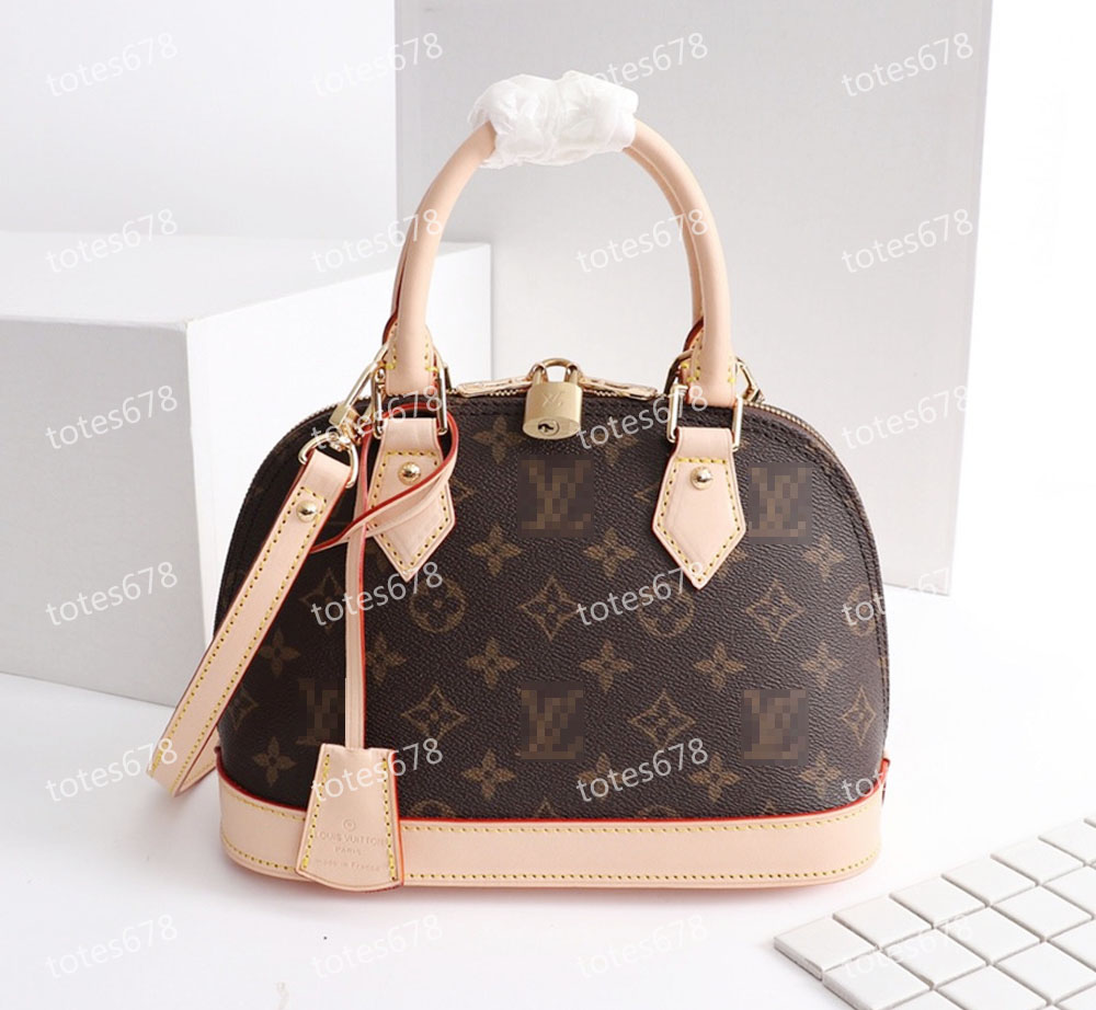 

designers ALMA BB BAG shell bag luxurys women patent leather flower Embossed shoulder bags with lock crossbody handbag GGs LVs YSLs louiseity viutonity VUTTONS, Black embossed