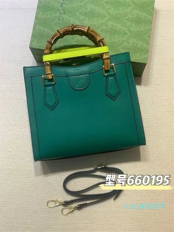 

2022 NEW Women fashion messenger bags lady Handbag Shoulder letter logo high quality luxury designer Retro Handbags Bamboo bag KL85, Army green
