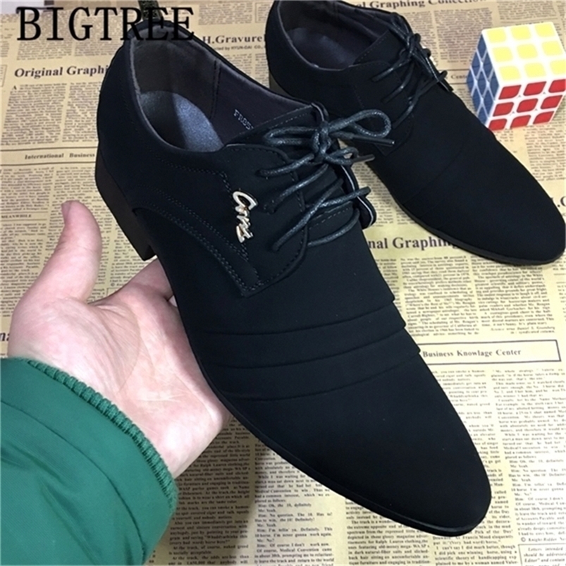 

Formal Oxford Shoes For Mens Dress Man Wedding Office Men Zapatillas Hombre Deportiva Mocassin Homme Derbi 220812gxgxgx, Patent leather