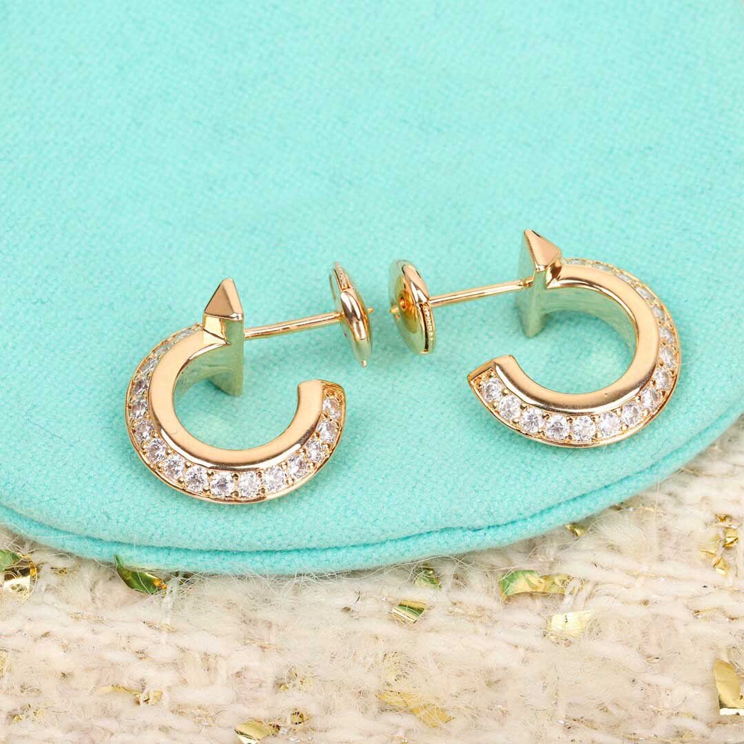 

2022 Luxury quality charm earring dangle with diamond and half round for women wedding jewelry gift have stamp velet bag PS4991