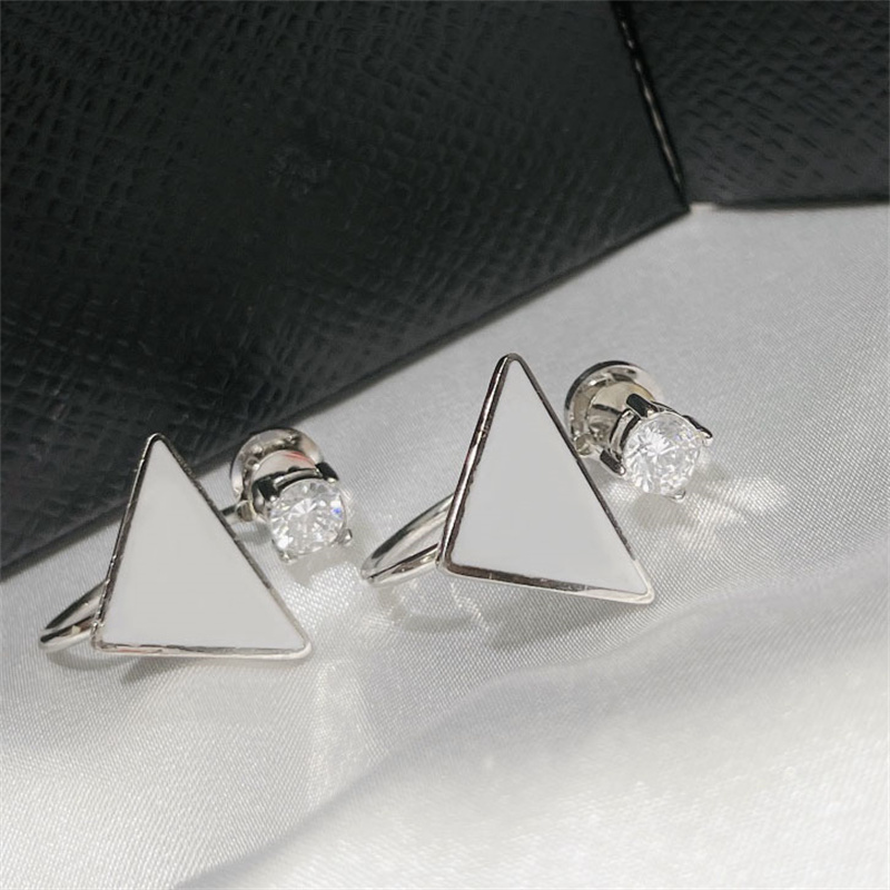 

High Quality Personalized Ear Stud Luxurys Designer Jewelry 4 Styles With Box Fashion Brands Classic Earrings Ring For Women Girl Ladies