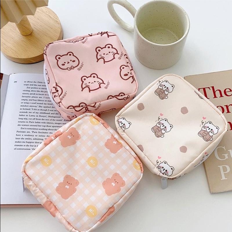

Cosmetic Bags & Cases Small Zipper Makeup Pouch Mini Lipstick Bag Girl Women Sanitary Napkin Jewelry Organizer Case Purses Kawaii Bear, Plaid bunny