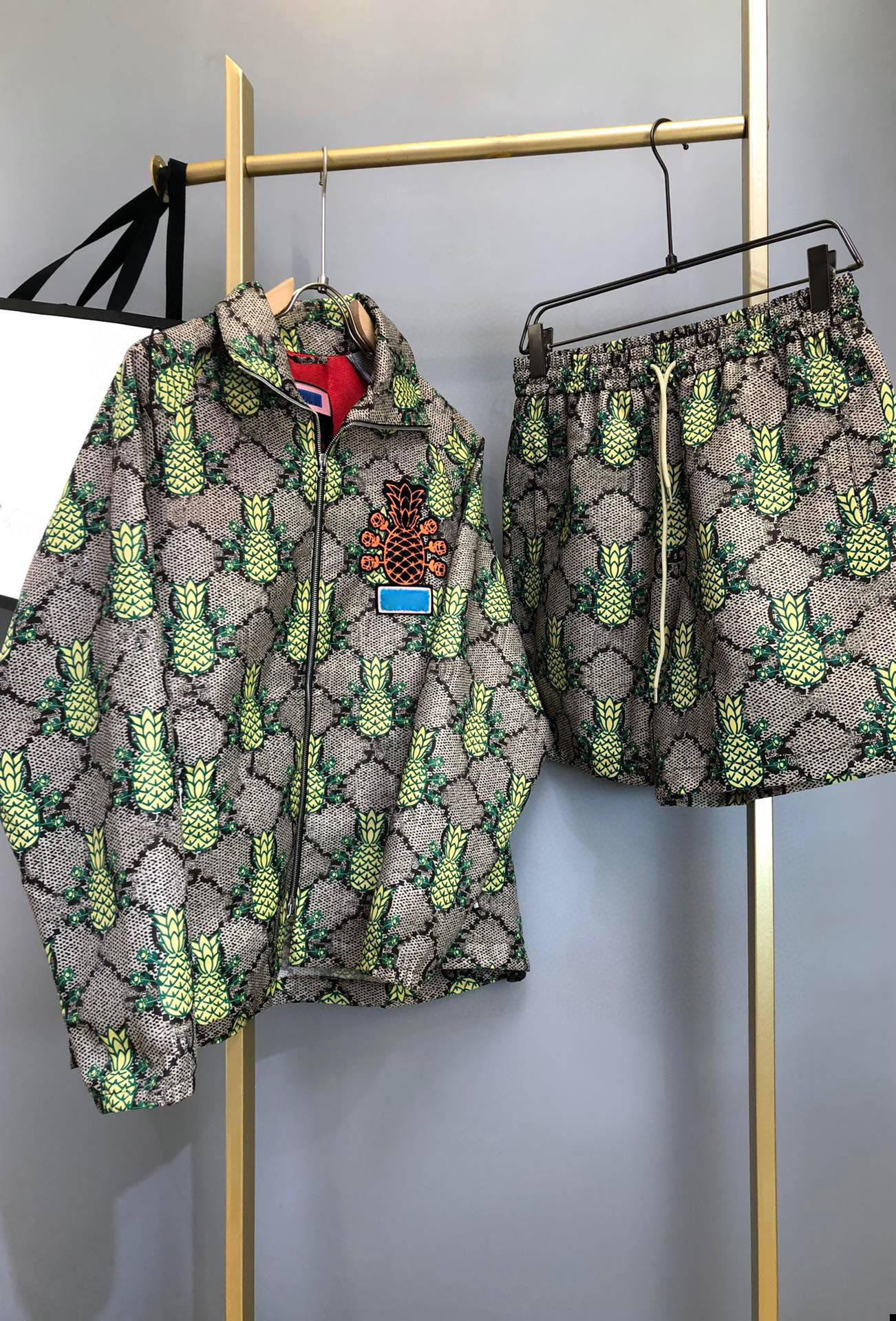 

Warm Hooded Hoodies Mens Womens Fashion Streetwear Pullover Sweatshirts Loose Lovers Tops Clothing 3-397, Customize