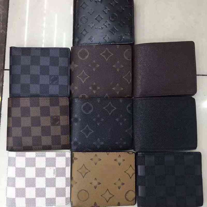 

2021 new men's and women's simple printed wallets various fashion trends versatile wallets embossed short flower wallets, Reading