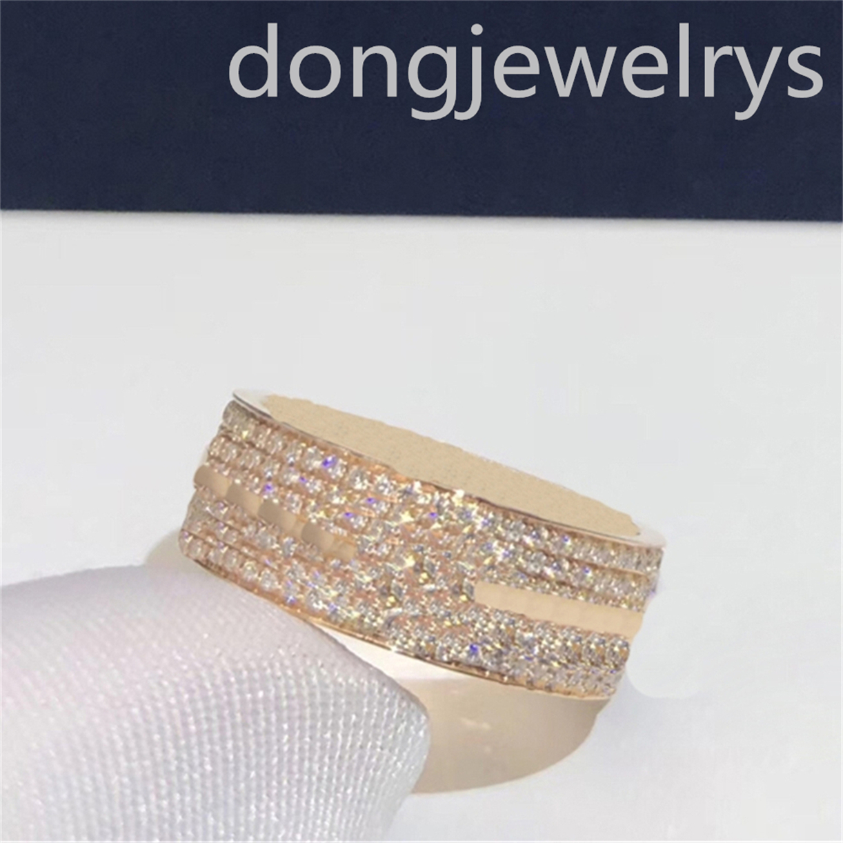 

Designer Jewelry Sliver Wedding Rings Lovely Diamond Earring Cluster Rings Dongjewelrys Fashion Versatile Titanium Steel Engagement Ring