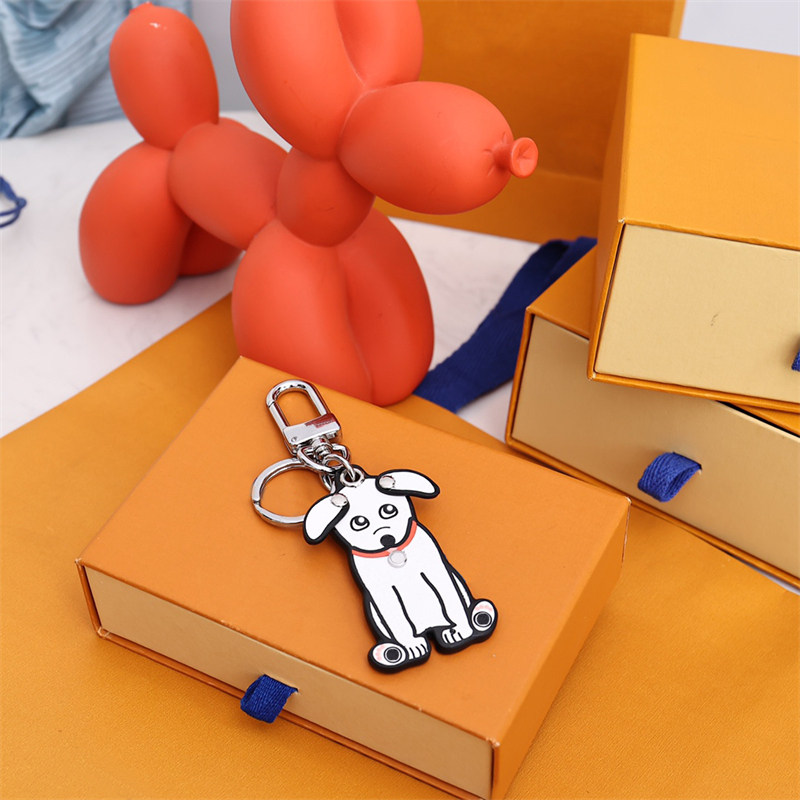 Designer Dog Keychain Key Chain Fashion Bag Pendant Cartoon Men Womens Luxury High Quality Decoration Keychains