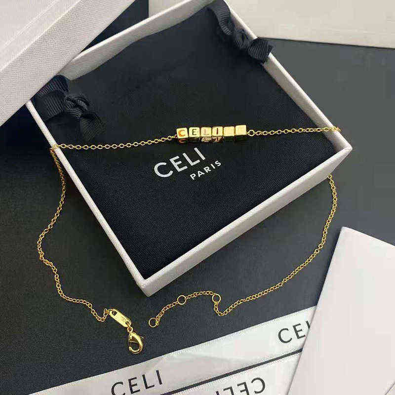 

Personalized Designer New Color Square Necklace Ce Family Dice Letter Net Red Fashion