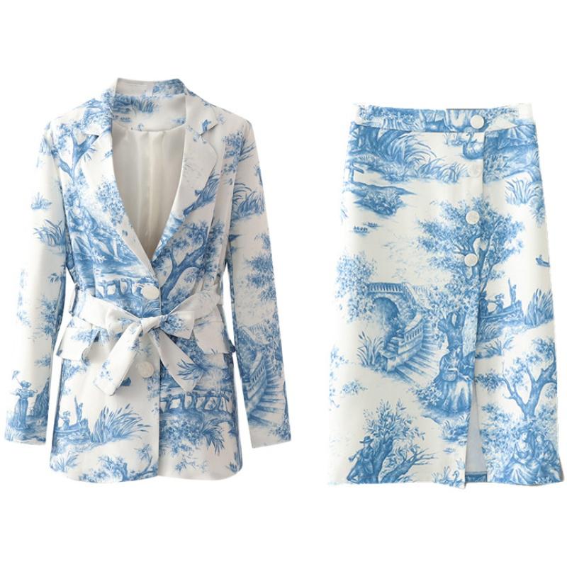 

Two Piece Dress Printed Suit Skirt Retro Fashionable Two-piece Autumn/winter 2022 Belt Waist Sets Women S501