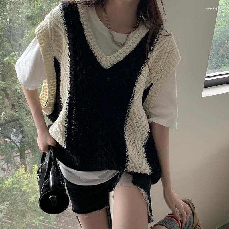 

Women's Vests V-neck Knitted Waistcoat Spring And Autumn 2022 Loose Sleeveless Sweater Vest Folding Stra22, Of black apricot