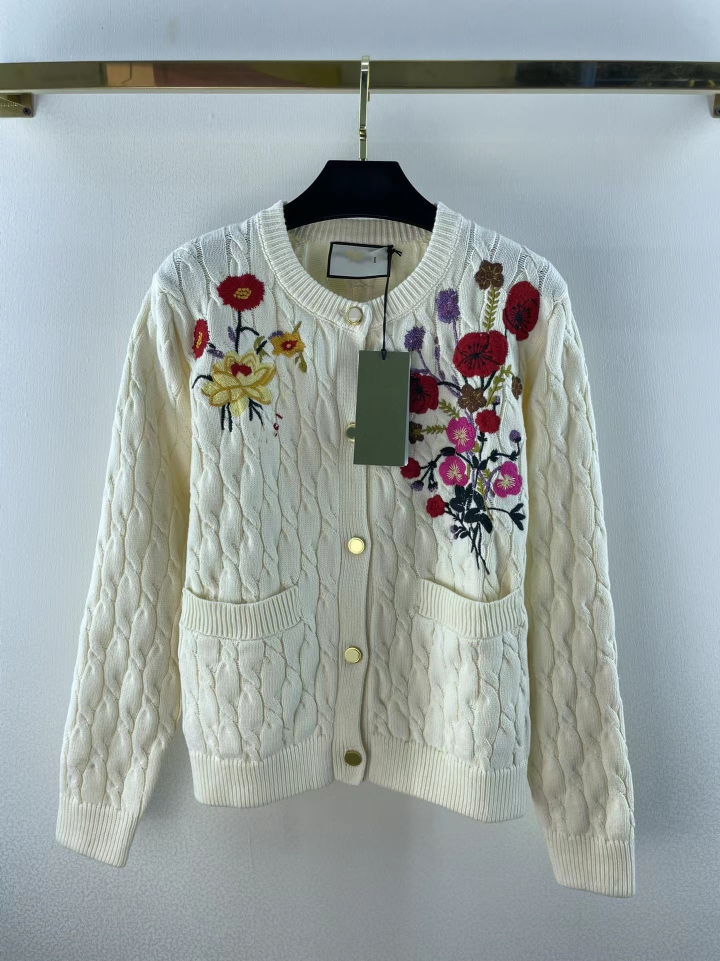 

Milan Runway Sweaters 2022 Autumn O Neck Long Sleeve High End Jacquard Cardigan Women' Designer Coats 0802-08, Picture color