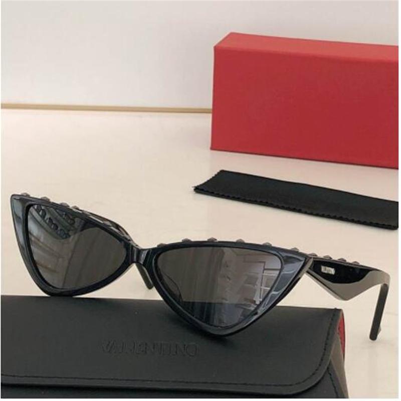 

Sunglasses Women's Fashion Explosion Triangle Cat Eye Stud Luxury Glasses Brand Designer Same Style 101SunglassesSunglasses