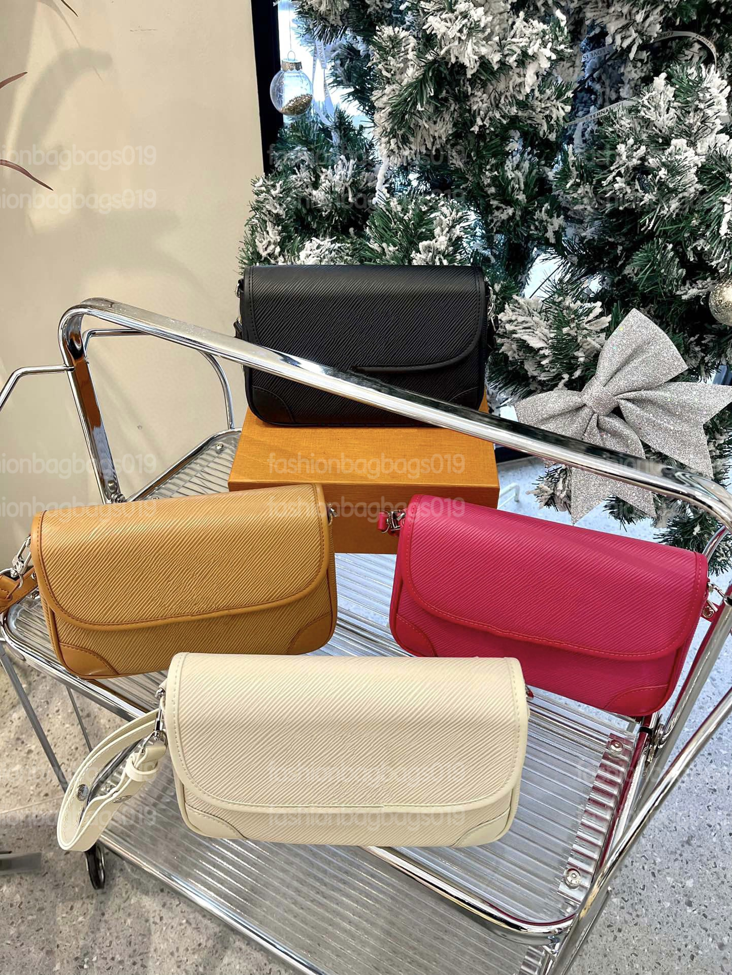 

2022 BUCI New Designer shoulder bags for women EPI leather luxury Handbag Fashion Lady crossbody bag 4 color water ripple Totes V lock Cover purse