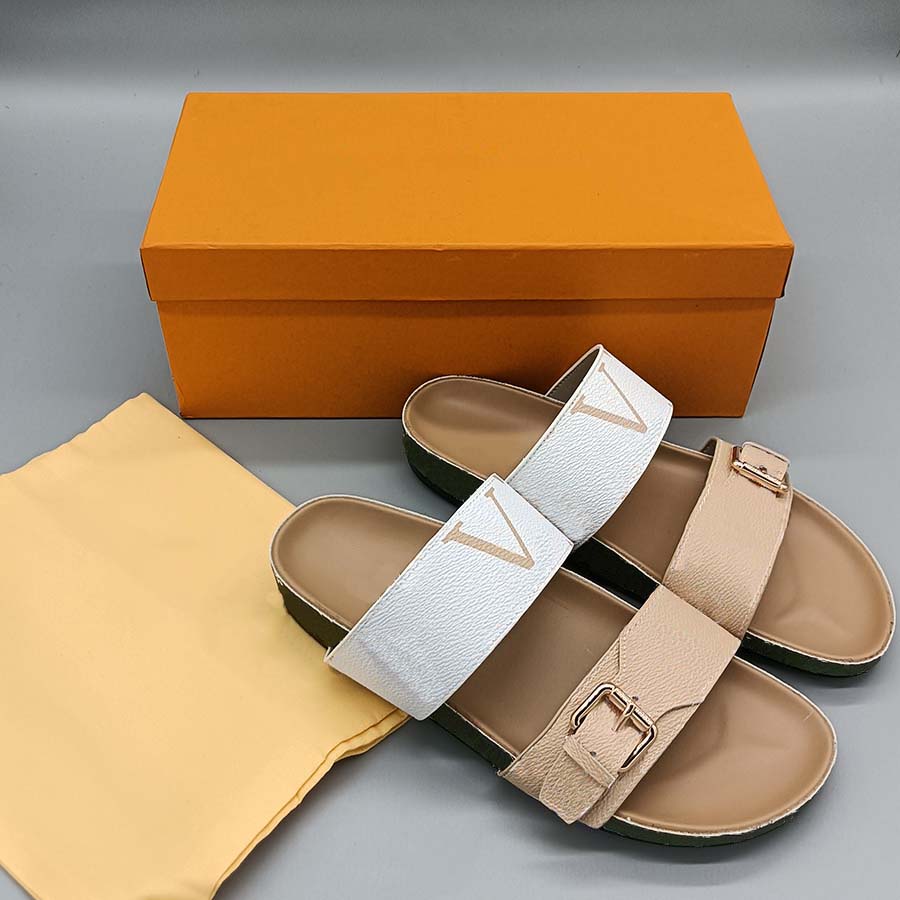 Designer slipper Women Slippers Luxury Sandals Brand Sandals Real Leather Flip Flop Flats Slide Casual Shoes Sneakers Boots by brand 005