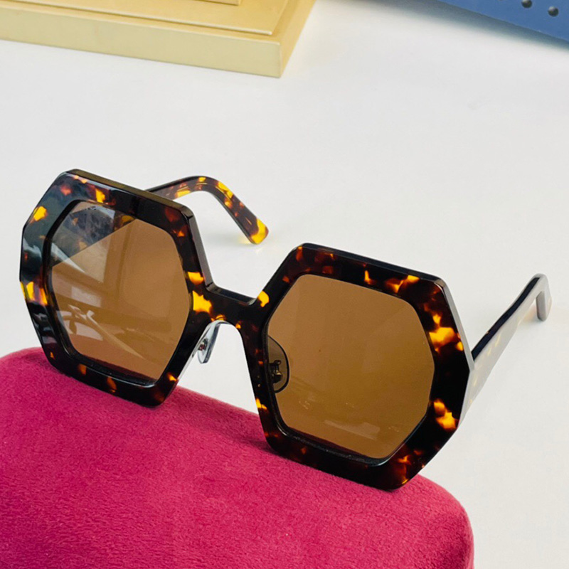 

Popular hot style mens and womens luxury designer sunglasses 0772S large frame design outdoor driving UV protection top quality with original box