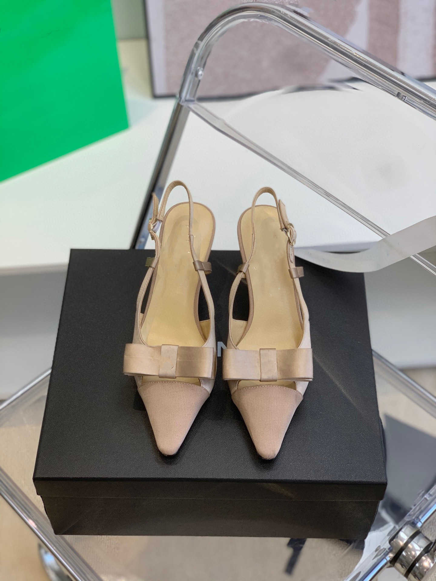 

Fashion-Spring 2022 Baotou sandals women's high heels thick heels back empty shoes leath er French, Black