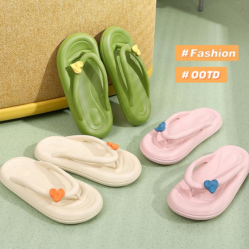 

Slippers Heart-Shaped Clip Toe For Women QYCKABY 2022 Summer Fashion Platform Flip Flops Woman Sandals Outdoor Beach SlidesSlippers, C-blue