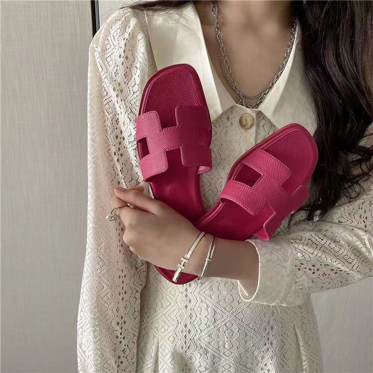 

Summer new ladies slippers flat bottom comfortable and fashionable, Black