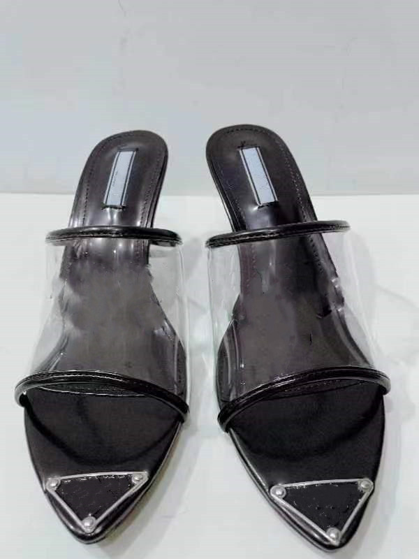 Les plus récentes pantoufles de concepteur de luxe pantoufles transparentes PVC sandales femme femme imprimée l'été glissent les tongs de lady