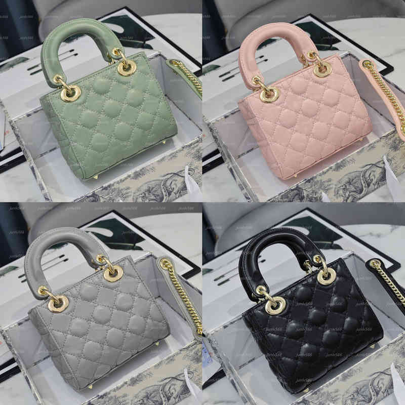 

Real leather rattan pattern handbags Luxury designer LOULOU lattice shaped seam ladies metal chain shoulder high quality, Red