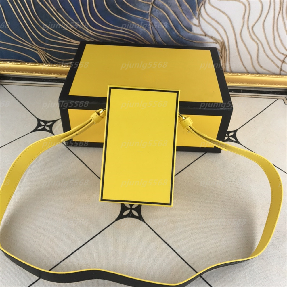 

High quality Mini Handbag with handle or detachable shoulder strap can be carried on the shoulder back or cross arm, Yellow