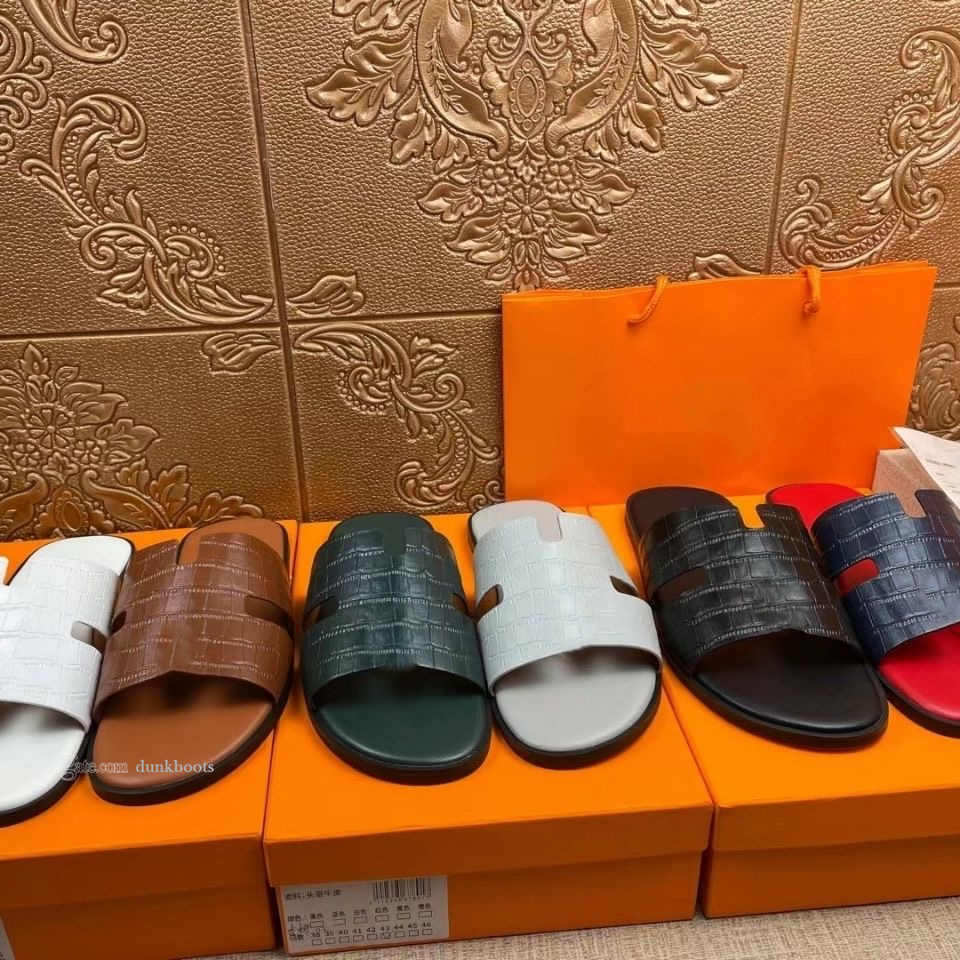 

Designer Men Slippers Leather Sandals Izmir Flip Flop Oran Heritage Calfskin Luxury Sandals Summer Lazy Large Beach Casual Slides 38-45, I need look other product