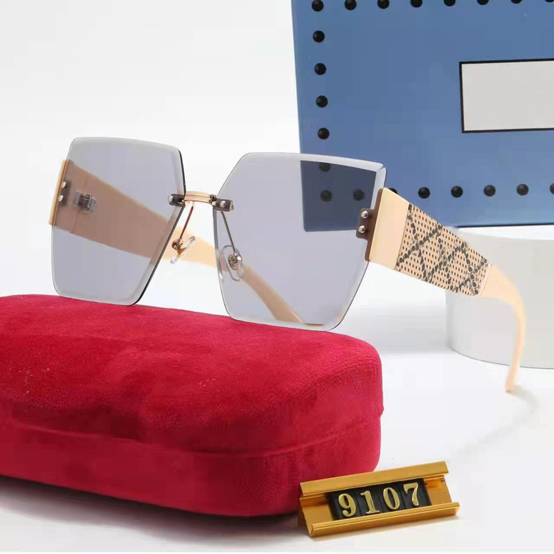 

Designer Sunglasses Fashion Summer Beach Glasses Full Frame Classics Letter Rectangle For Man Woman High Quality Polarize Eyewear Box Amazing