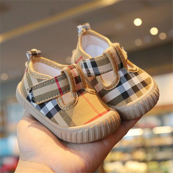 

2022 Spring Baby Girls Cute Canvas Shoes Casual Sneakers Polka Dots Printed Toddlers Children Fashion Flat Shoes Size 16-21, Black