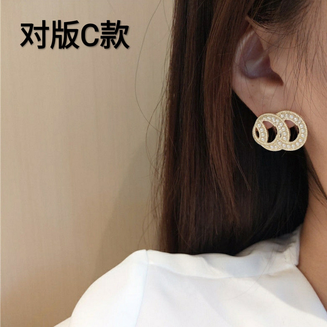 

2color Mixed Simple Brand Designer Stud 18K Gold Plated Small Sweet Wind Women Rhinestone Luxury Metal Pearl Dangle Double Letter C Long Earring Jewelry Wholesale