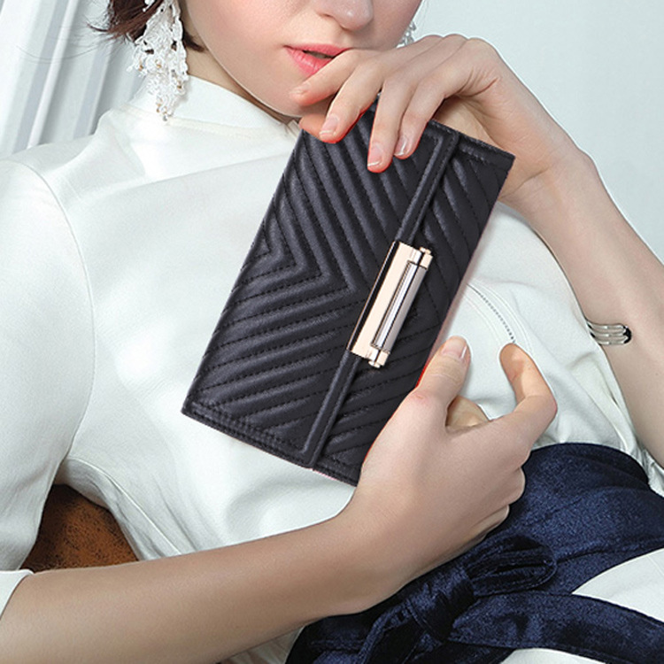 

New Design leather embroidered women luxury purse Evening Bags, Black