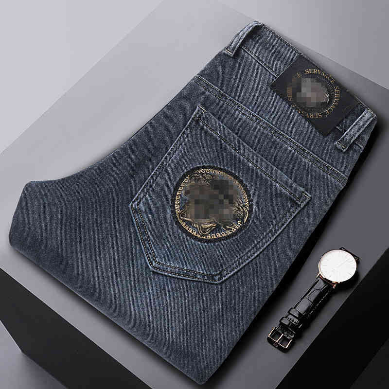 Jeans masculin Automne jeans masculin cotton version coréenne de coton épais élastique petits pieds slim fit haut de gamme medusa long pantalon g