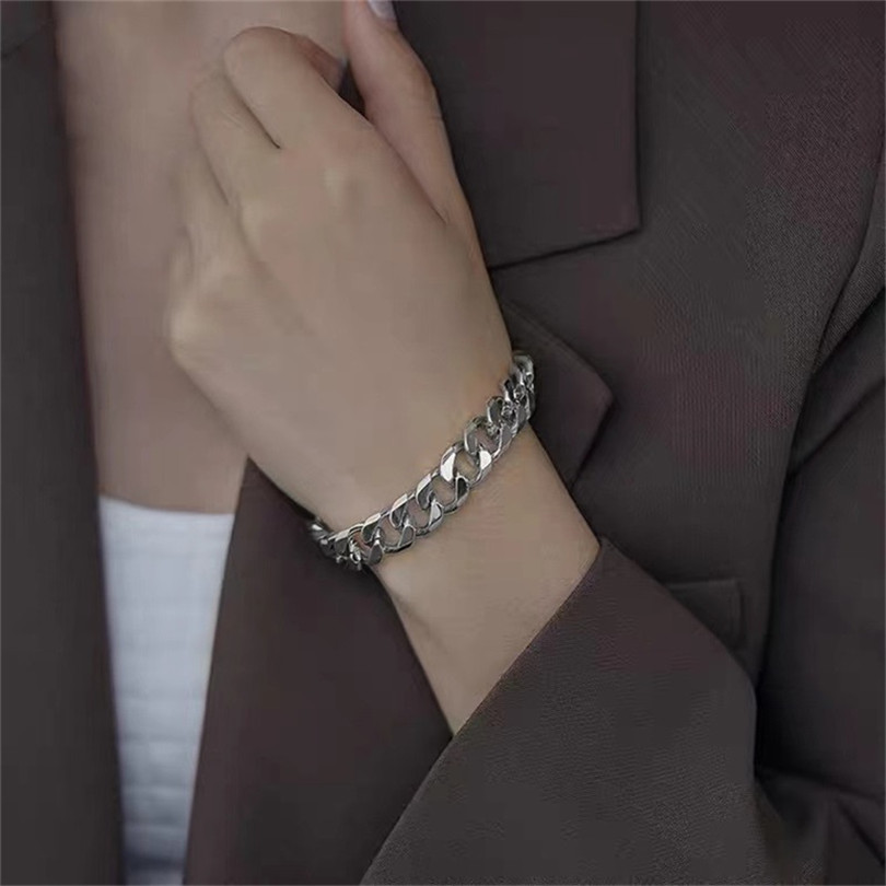 Myyshop Hip Hop Chains Bangle Silver Clip-chain 19cm Hip-hop Bracelet Trendsetter Clasp Chain Jewelry 122301-image-763583972