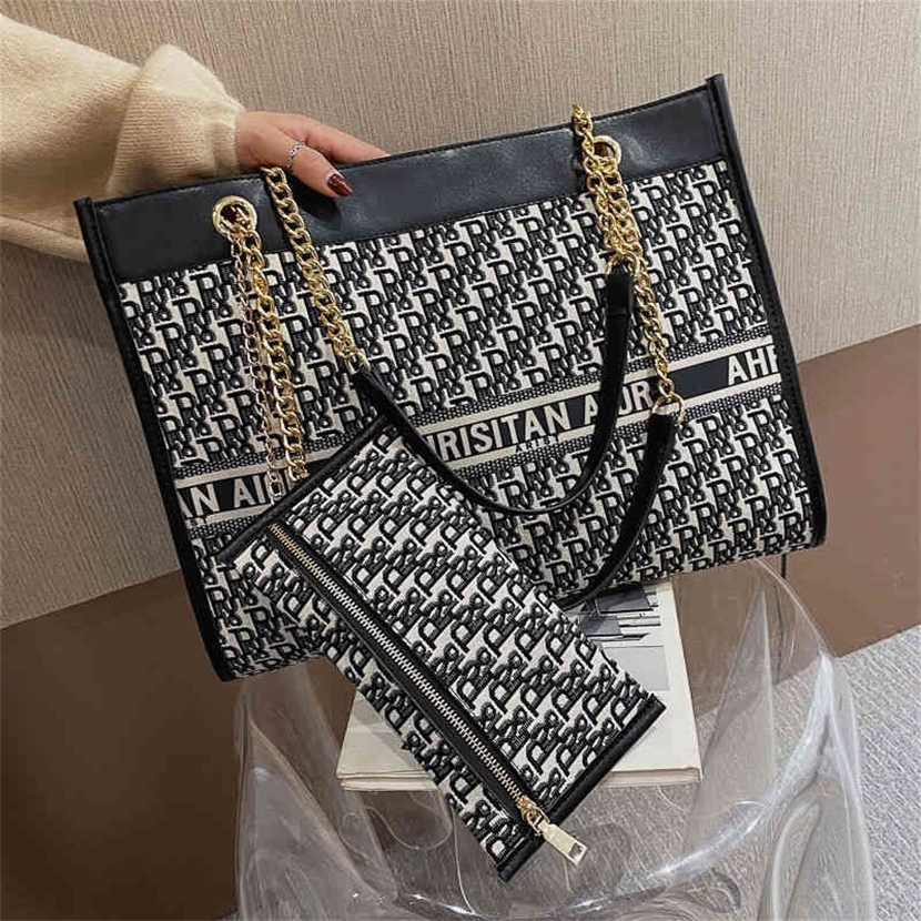 

Factory direct sale Buy small large trend chain shopping Single Shoulder Tote Bag Large Capacity women's bag, Small bags in black