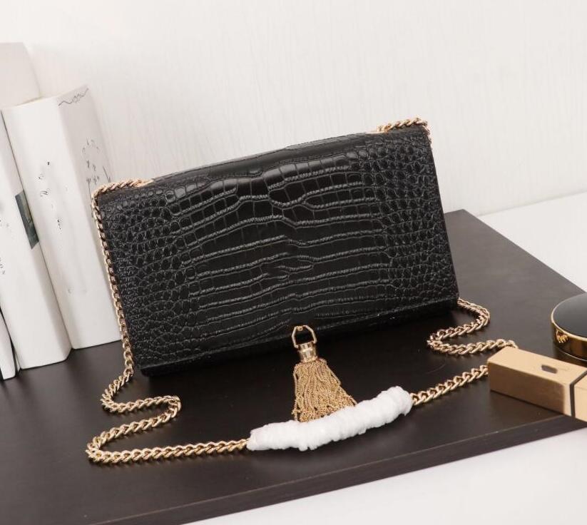 Sac à main de luxe Alligator Sacs d'épalsine Tassel Femmes Cross Body Chain Sac Embrayage Dame designer en cuir en cuir Sac à main