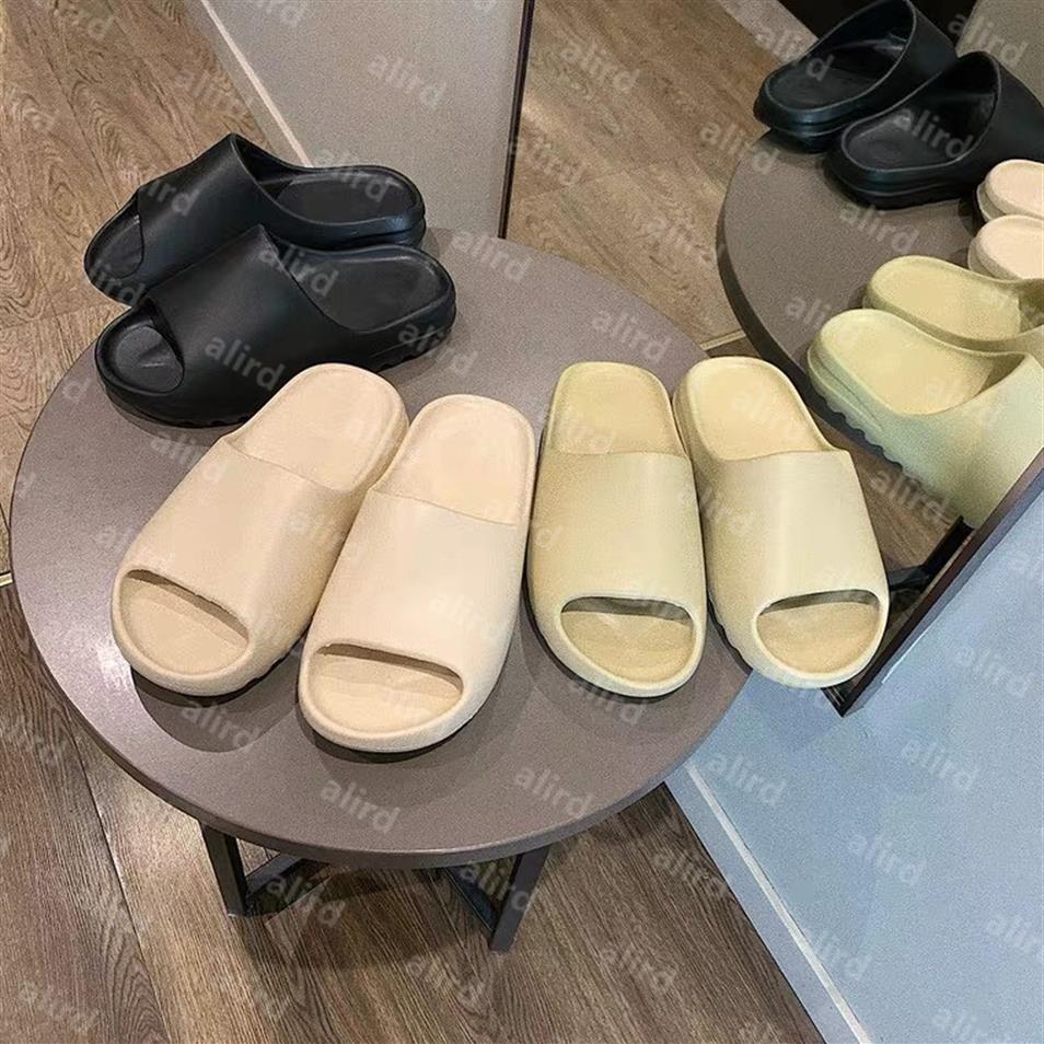 2021 Top runner Luxury designers Slipper slide sandals shoes mens Enflame Orange triple black white bone resin earth brown green m1871