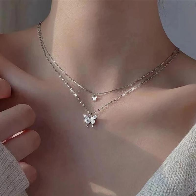 

Chains 2022 Shiny Butterfly Necklace Woman Ladies Exquisite Double Layer Clavicle Chain Trendy Jewelry For Lady GiftChains
