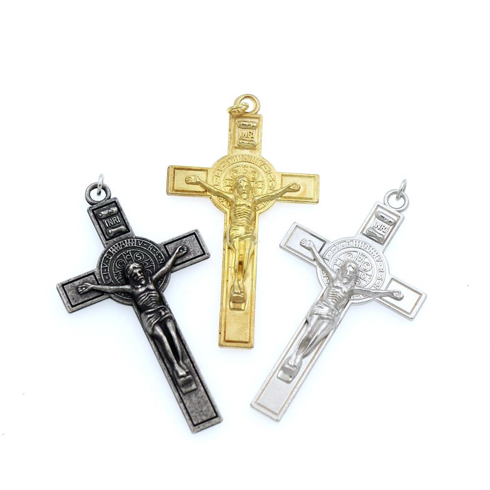 

Crus immissa latin Crosses Charms Catholicism Benedict Medal Cross Crucifix Pendant Spacer Charm Beads Antique Silver/gold/Black Jewelry DIY T1783