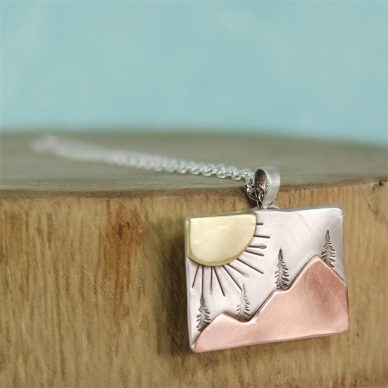 

Pendant Necklaces Fashion Personality Female Geometric Square Simple Design Sun Mountain Tree Necklace Jewelry GiftPendant NecklacesPendant
