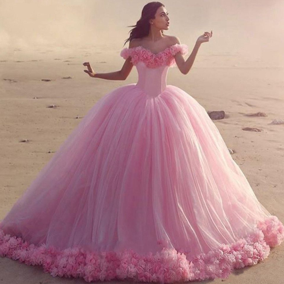 Robes De Quinceanera De Luxe Rose Col En V Perlé Appliques Hors Épaule Sans Manches En Dentelle Robe De Bal Robe De Bal 3D Fleur Princesse Robe D