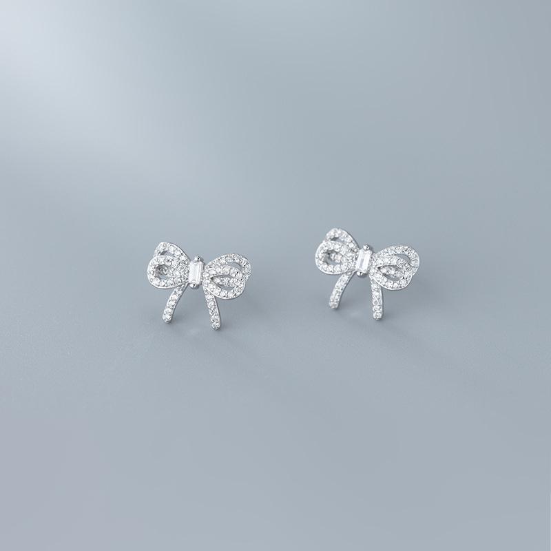 

Stud Radiant Clear CZ Cute Bowknot Luxury Earring For Women 925 Sterling Silver Wedding Engagement Ear Pin Fine JewelryStud