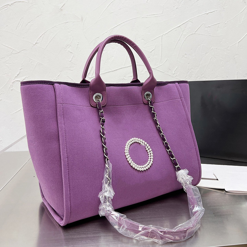 

2022 Summer Pearl Beach Party Shopping Bags Deauville Chain Top Handle Totes Silver Hardware Larghe Capacity Purse 5 Colors Choose Luxury Designer Handbags, Black
