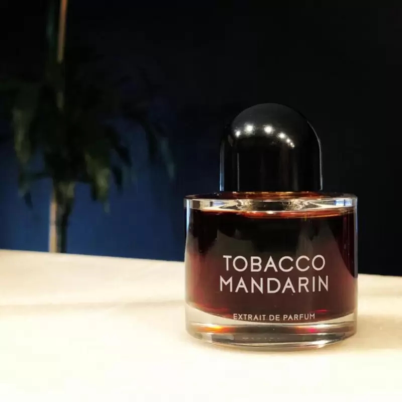 

Newest in Stock ! Woman perfumes sexy fragrance men women TOBACCO MANDARIN 100 ml Smell charming spray long lasting