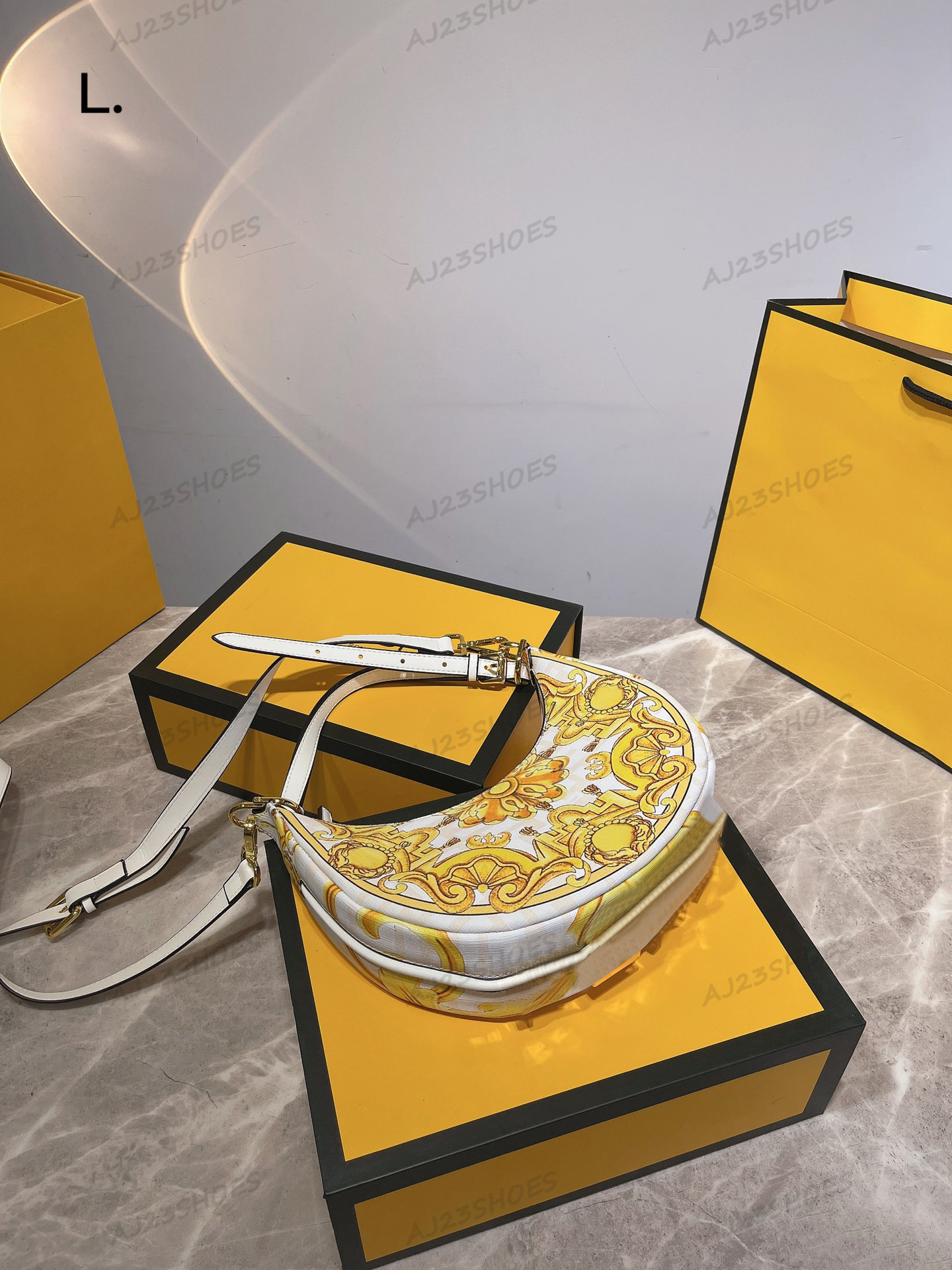 

Women Hobo Nano Graphy Clutch Bag ROMA Half Moon Arabesquitic Lady Leather Womens Shoulder Handbag Designer Italy Women Luxurys Wrist Bags Cross Body, 02