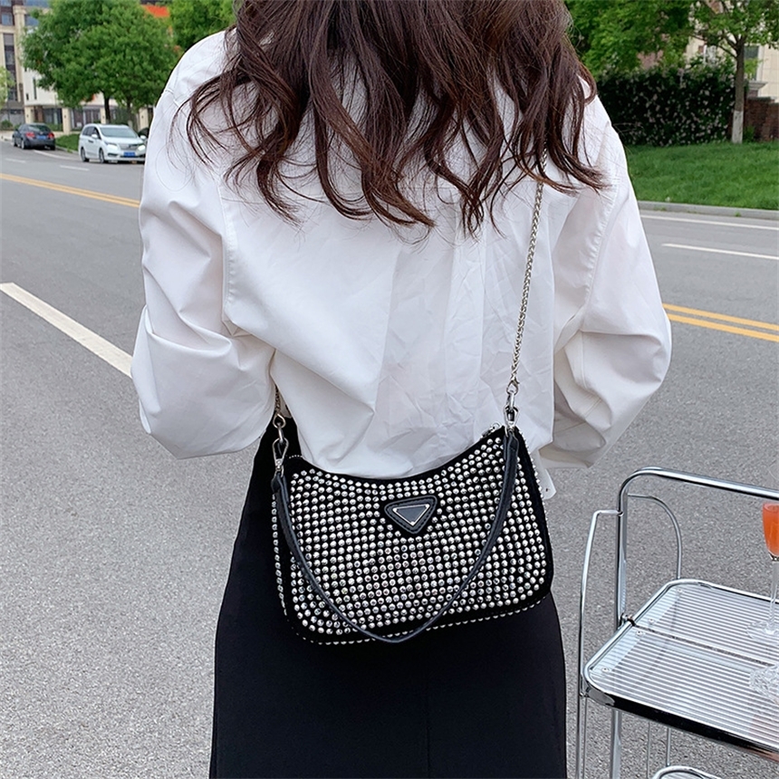 

62% OFF 2022 new trendy bags New spring summer literature art One Shoulder Messenger Bag fashionable and versatile leisure bright diamond underarm small, White