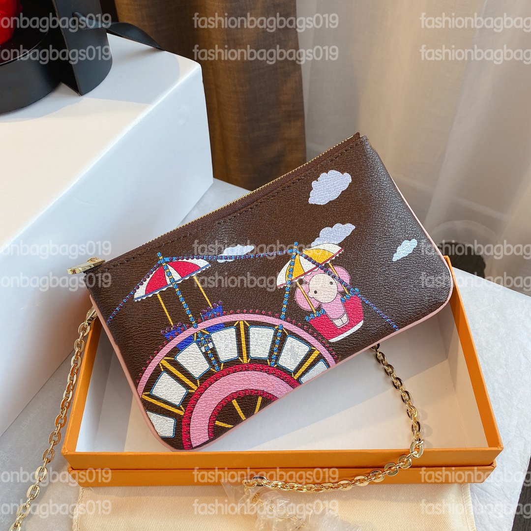 

Zip Pochettecross body bag mascot Diner palm trees famous California bear convertible Checkerboard Pattern designer Chain bags